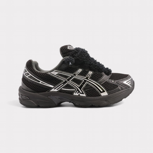 GEL-1130 Black Pure Silver - Fluffy Laces Black